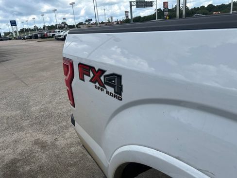 Used 2019 Ford F150 XLT w/ Equipment Group 302A Luxury AWD/4WD image 4
