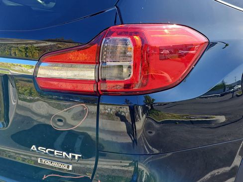 Certified 2022 Subaru Ascent Touring AWD/4WD image 11