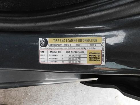 Used 2015 Chevrolet Sonic LT image 25