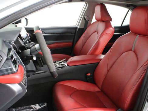 Used 2022 Toyota Camry XSE w/ Navigation Package FWD image 19