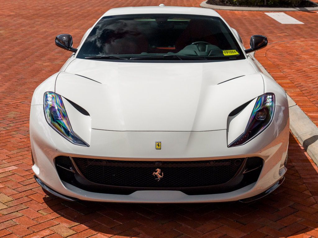 Used 2019 Ferrari 812 Superfast RWD image 16