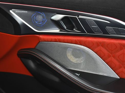 Used 2024 BMW M8 Competition image 16