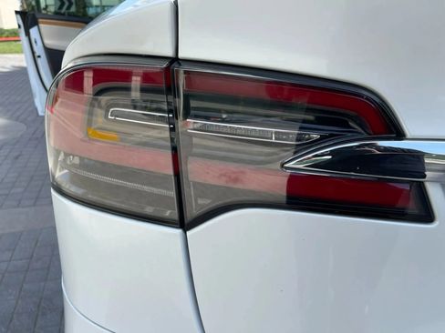 Used 2018 Tesla Model X 100D AWD/4WD image 62