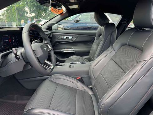 Used 2026 Ford Mustang Premium RWD image 15
