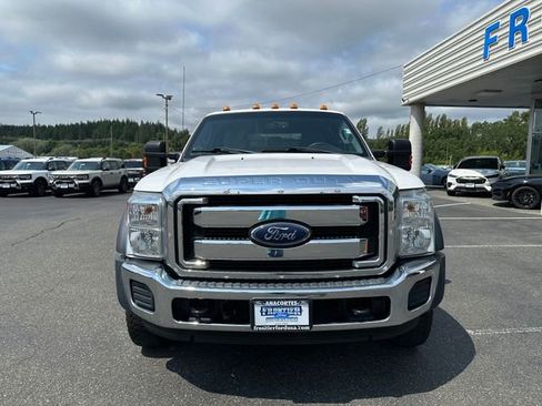 Used 2016 Ford F550 4x4 Crew Cab Super Duty image 3