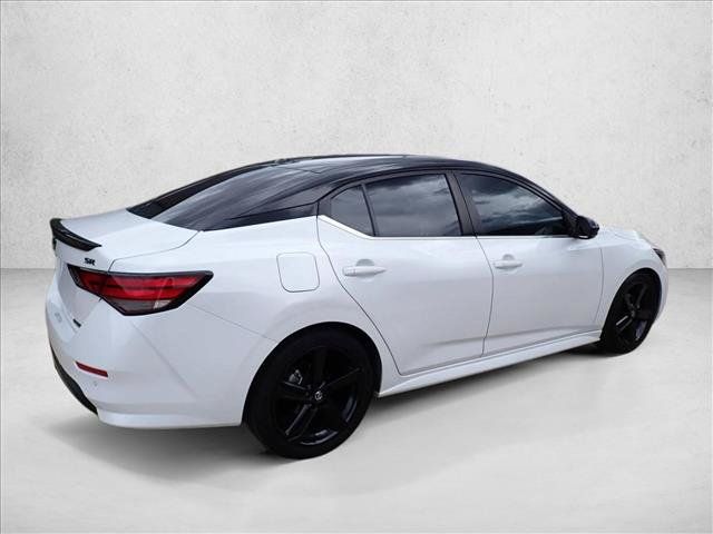 Used 2022 Nissan Sentra SR w/ Midnight Edition FWD image 7