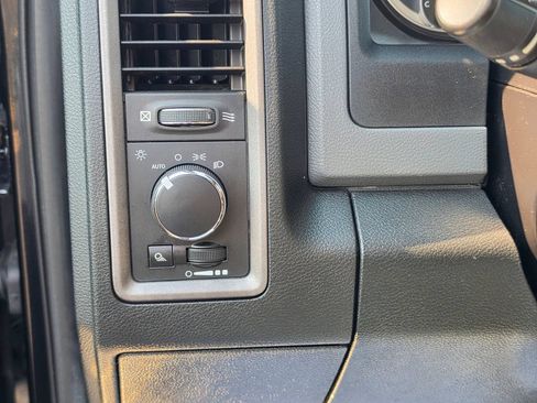Used 2016 RAM 1500 Tradesman w/ Power & Remote Entry Group RWD image 15