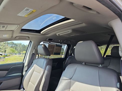 Used 2016 Honda Odyssey Touring image 36