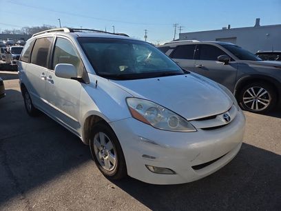 Used 2010 Toyota Sienna XLE