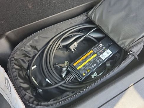 Used 2022 Jeep Wrangler Unlimited Rubicon 4xe w/ Steel Bumper Group image 19