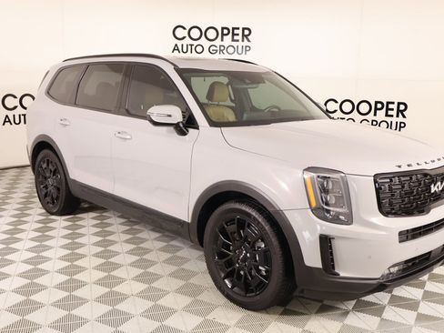 Used 2022 Kia Telluride SX w/ Nightfall Edition Package image 1