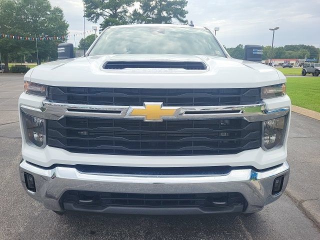 Used 2025 Chevrolet Silverado 2500 LT AWD/4WD image 10