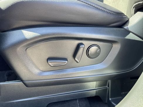 Used 2024 Ford Explorer ST-Line w/ Class IV Trailer Tow Package image 24