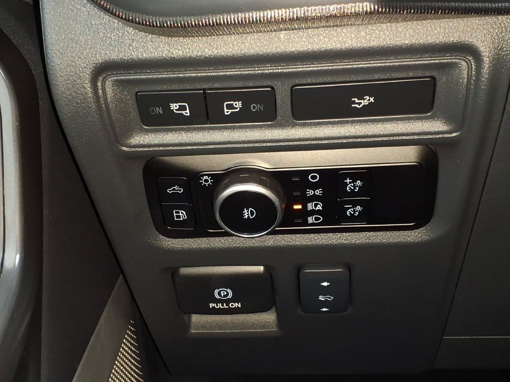 Used 2024 Ford F150 Lariat w/ Equipment Group 502A High AWD/4WD image 38