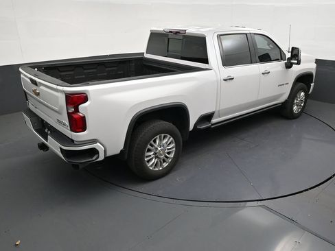 Used 2023 Chevrolet Silverado 2500 High Country w/ Z71 Off-Road Package AWD/4WD image 16