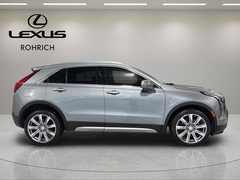 Used 2023 Cadillac XT4 Premium Luxury w/ Cold Weather Package image 4
