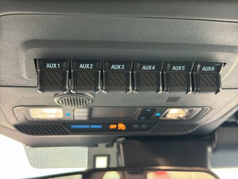 New 2025 Ford Bronco Heritage Edition image 25