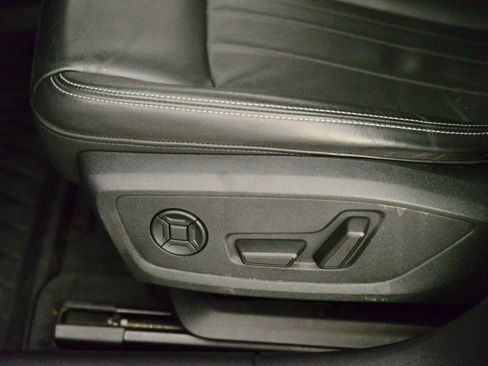 Used 2023 Audi A6 2.0T Premium w/ Convenience Package image 26