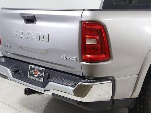 Used 2025 RAM 1500 Big Horn AWD/4WD image 31