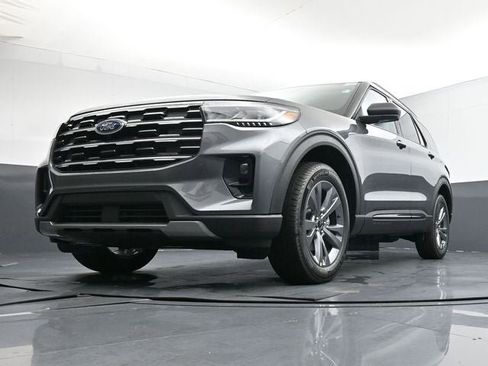 New 2026 Ford Explorer Active w/ Active Comfort Package image 26