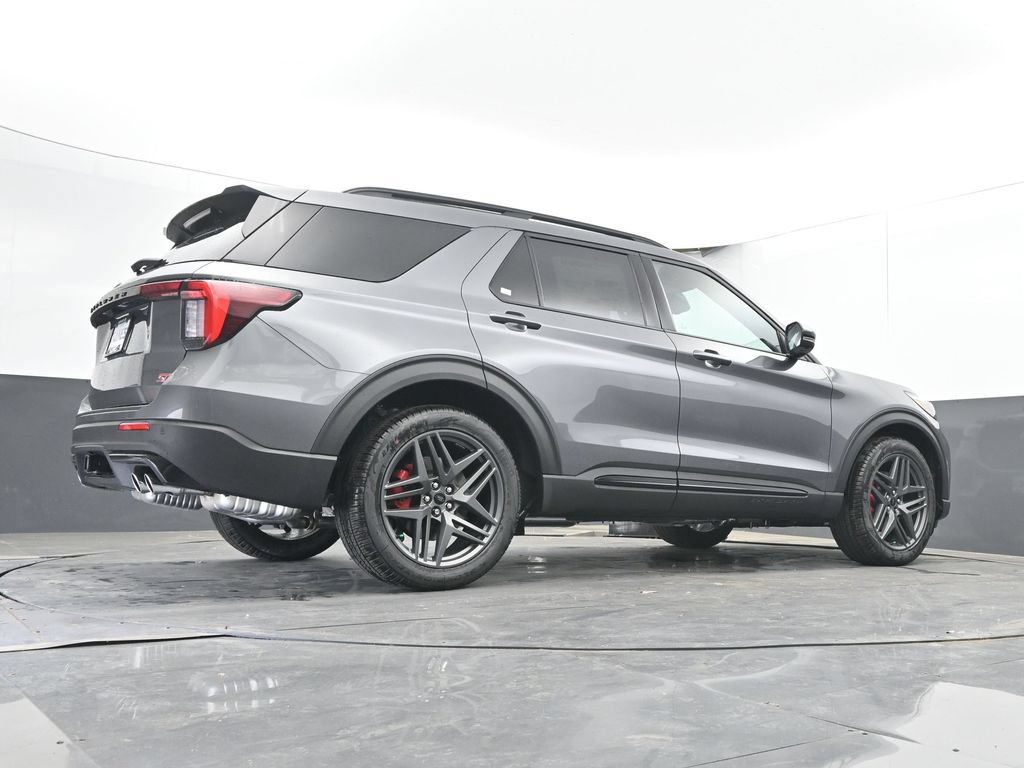New 2026 Ford Explorer Platinum w/ LUX Leather Package AWD/4WD image 46