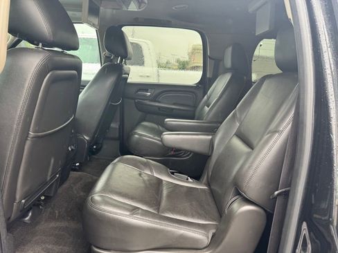 Used 2013 GMC Yukon XL Denali AWD/4WD image 14