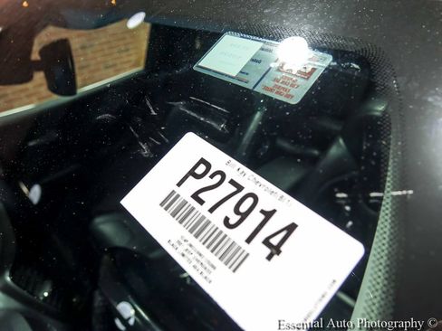 Used 2021 Jeep Cherokee Limited AWD/4WD image 31