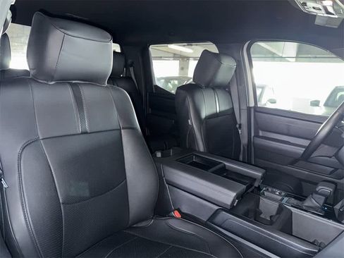 Used 2025 Toyota Tundra SR image 27