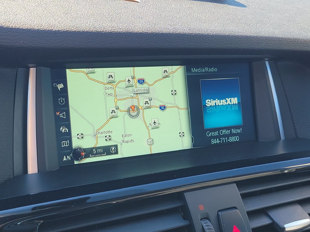 Used 2017 BMW X3 sDrive28i RWD image 22