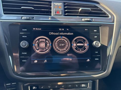 Used 2018 Volkswagen Tiguan SEL image 26