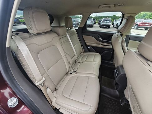 Used 2020 Lincoln Corsair Standard image 28