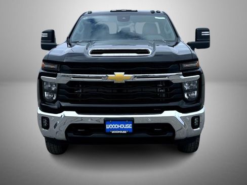 New 2026 Chevrolet Silverado 3500 LT w/ All Star Edition AWD/4WD image 2
