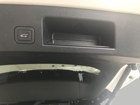 Certified 2026 GMC Terrain Elevation w/ Elevation Premium Package image 31