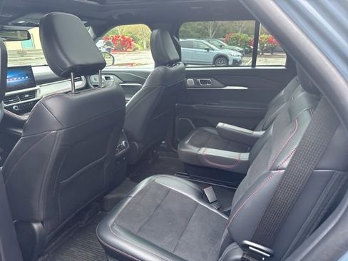 Used 2025 Ford Explorer ST w/ Sun And Sound Package AWD/4WD image 6