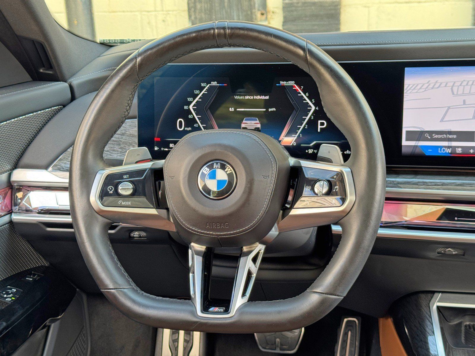 Used 2023 BMW 740i w/ Parking Assistance Package RWD image 22