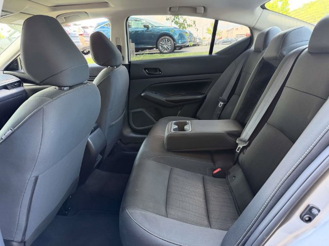 Used 2024 Nissan Altima 2.5 SV w/ SV Premium Package AWD/4WD image 18