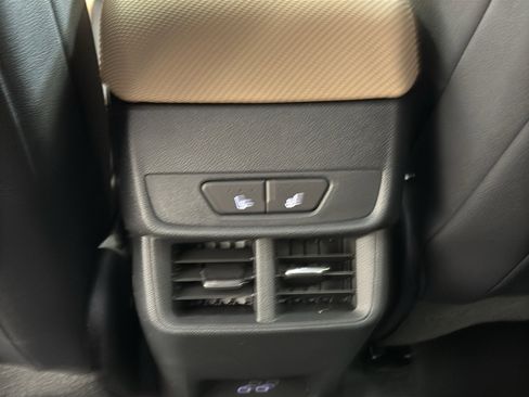 New 2026 Chevrolet Equinox ACTIV AWD/4WD image 16