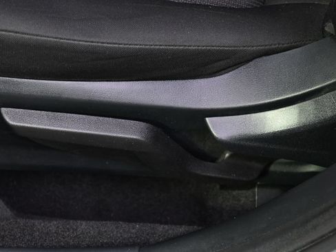 Used 2019 Subaru Impreza 2.0i Premium w/ Eyesight & BSD/Rcta & SRF AWD/4WD image 12