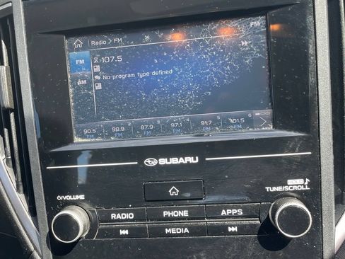 Used 2017 Subaru Impreza 2.0i AWD/4WD image 11