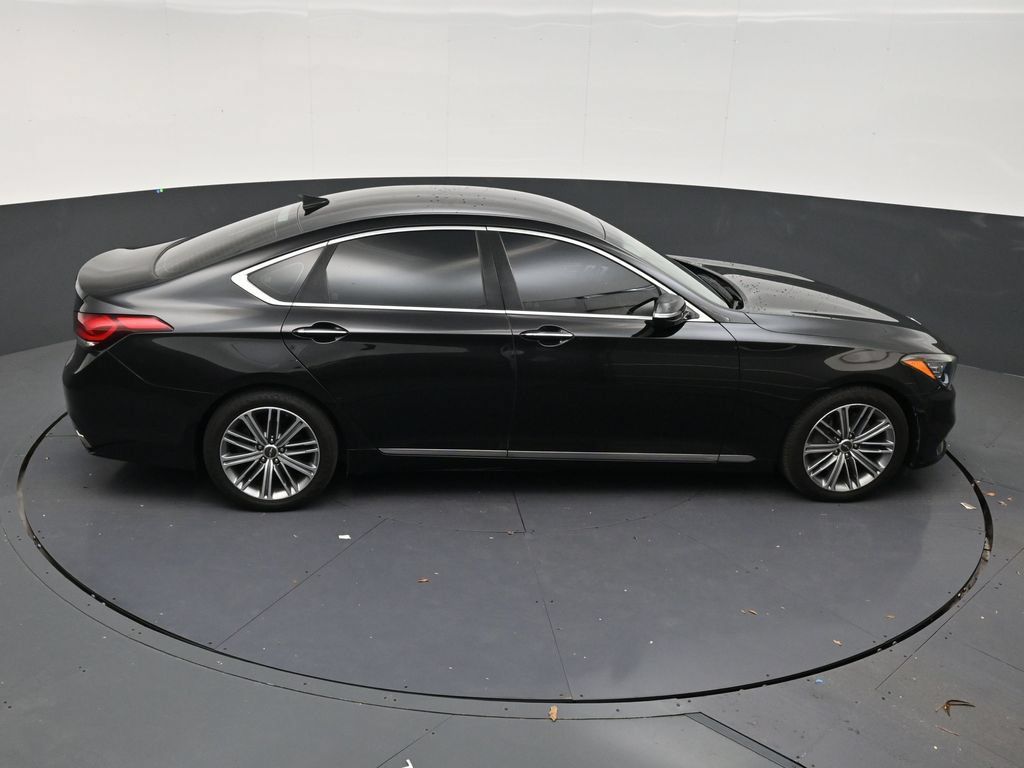 Used 2019 Genesis G80 3.8 RWD image 17