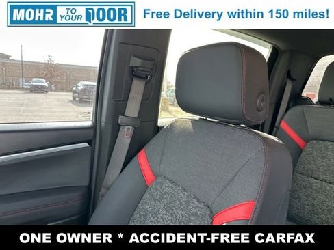 Used 2024 Chevrolet Colorado Z71 w/ Z71 Convenience Package 2 image 23