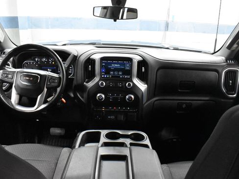 Used 2022 GMC Sierra 2500 SLE w/ X31 Off-Road Package AWD/4WD image 5