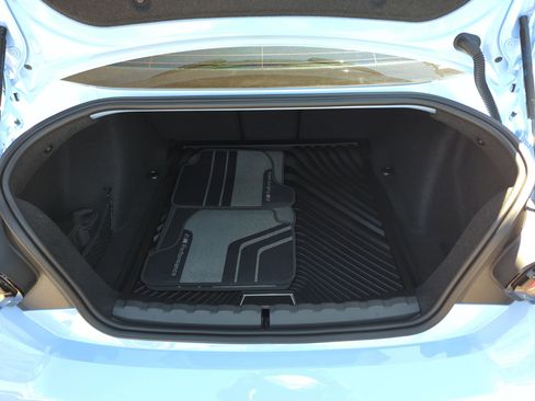 Used 2023 BMW M2 w/ Lighting Package image 32