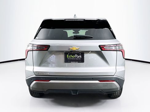 Used 2025 Chevrolet Equinox LT image 7