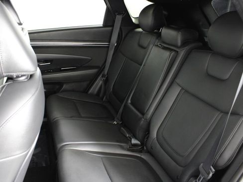 Certified 2022 Hyundai Tucson Limited FWD image 23