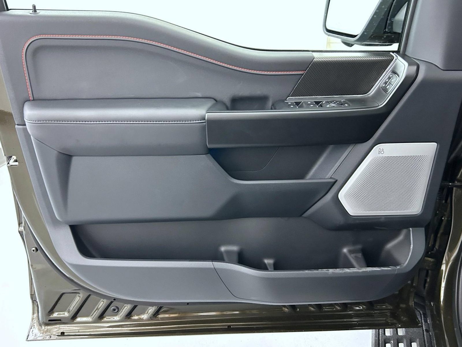 New 2026 Ford F150 Raptor AWD/4WD image 9