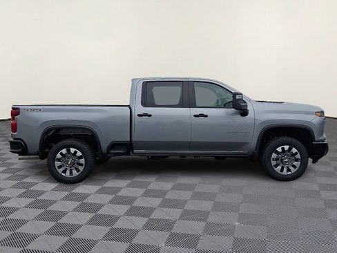 New 2026 Chevrolet Silverado 2500 Custom w/ Custom Value Package AWD/4WD image 5