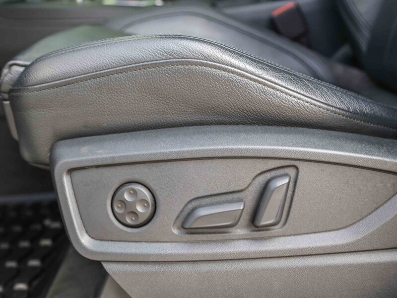 Used 2019 Audi Q5 2.0T Premium Plus w/ Premium Plus Package AWD/4WD image 30