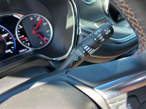 Used 2019 Chevrolet Blazer Premier w/ Sun and Wheels Package image 25