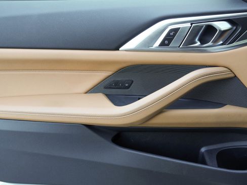 Certified 2026 BMW M440i Coupe image 31